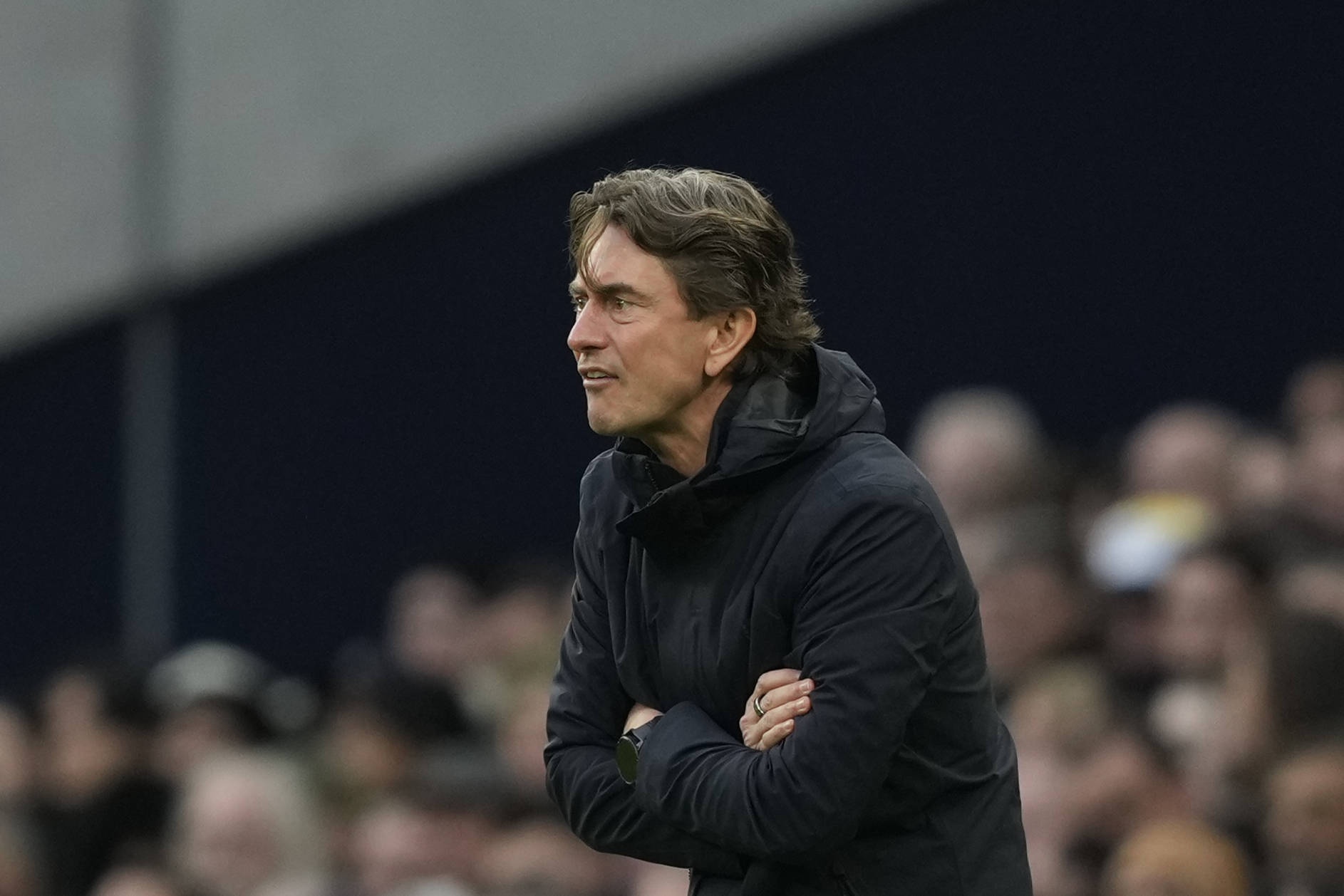 詹俊：斯洛特换人有点莫名其妙；利物浦下半场在“坐等”热刺扳平