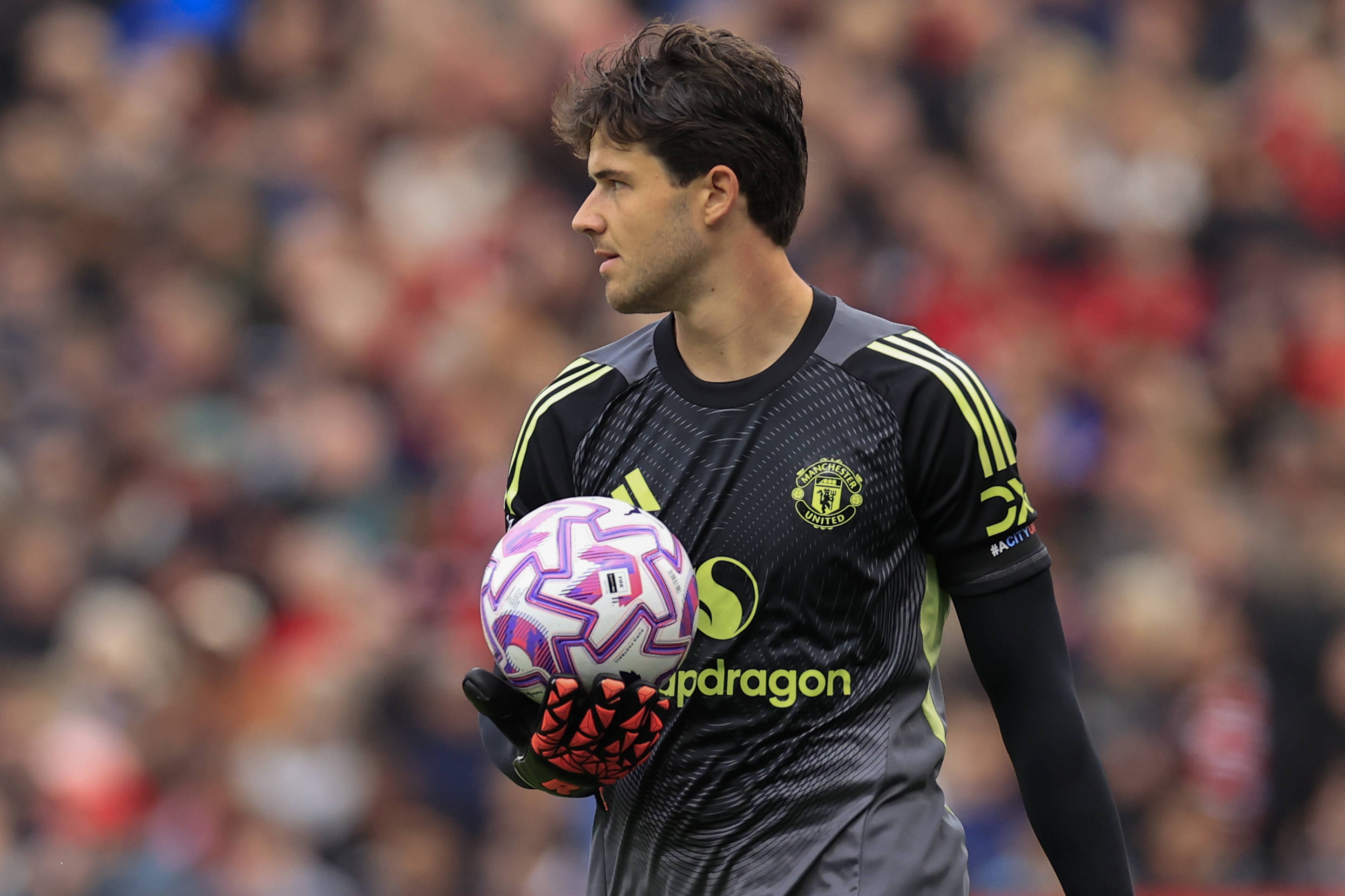 戈登对阵切尔西的进球，进攻组织中纽卡全队仅沃尔特马德没有触球